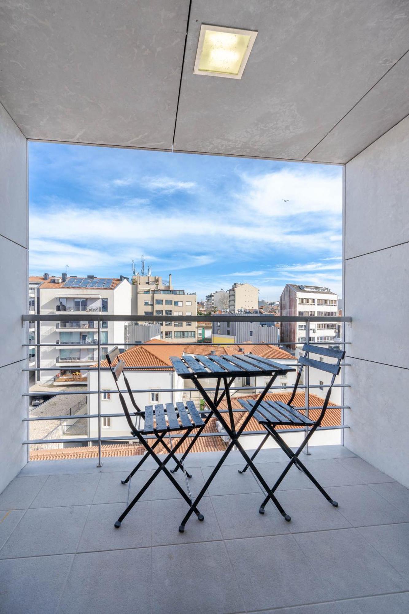 Cedofeita Sunny Apartment - Balcony & Parking Porto Zewnętrze zdjęcie